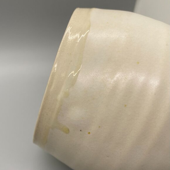 Clouds Folsom Signed Single Stem Pottery Vase Heart Flower Evergreen Bough - Picture 6 of 9